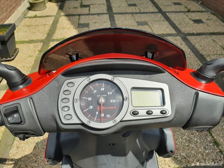 Gilera Runner SP rood